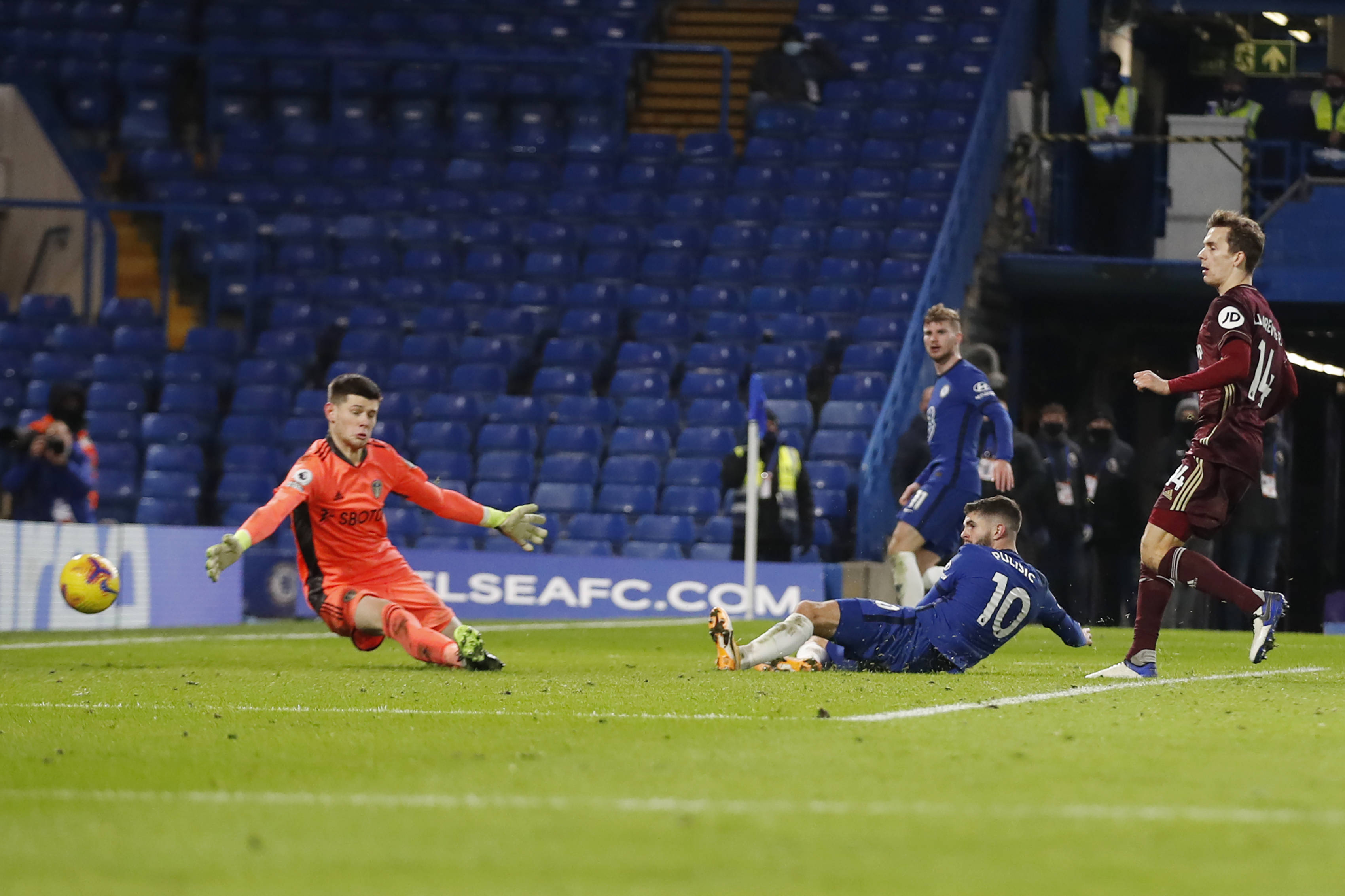 歐足聯需快 歐足聯需快